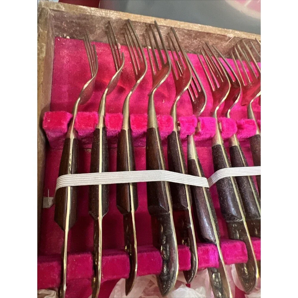 142 Piece SIAM Bangkok Thailand Bronzewear Flatware Service set NO BOX
